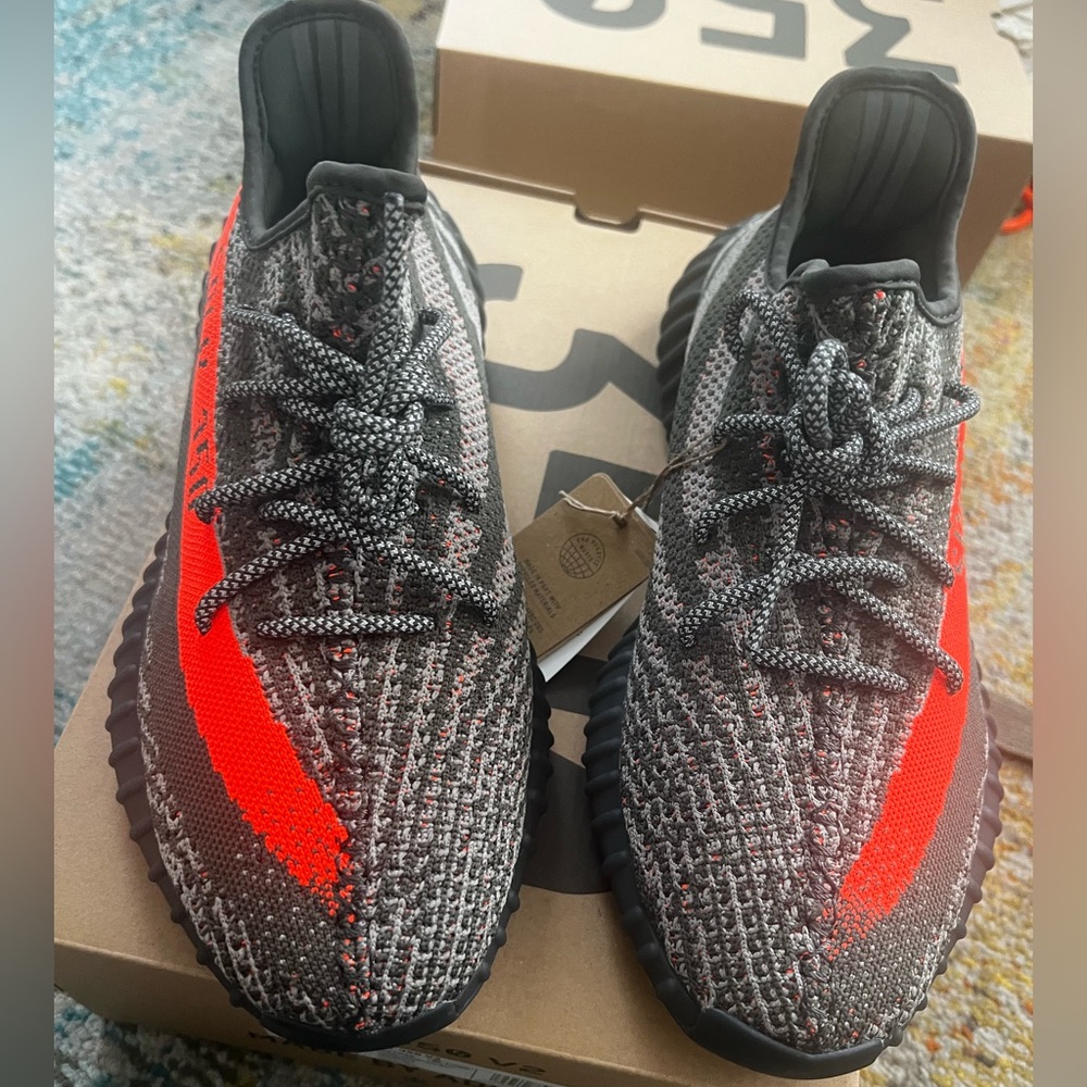 Text Boost 350 V2 size 10.5